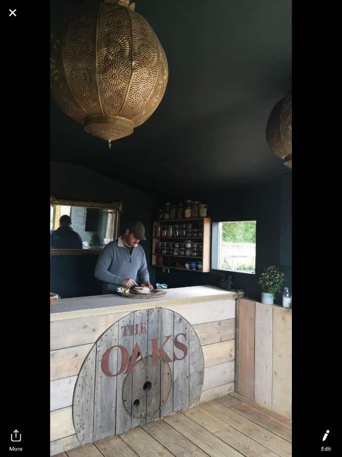 The Oaks Glamping - Pips Cabin Colkirk Εξωτερικό φωτογραφία